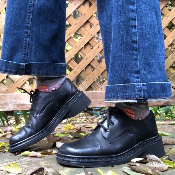 Dr. Martens Other - DR. MARTENS Vintage Youth Black Oxford Shoe Chunky